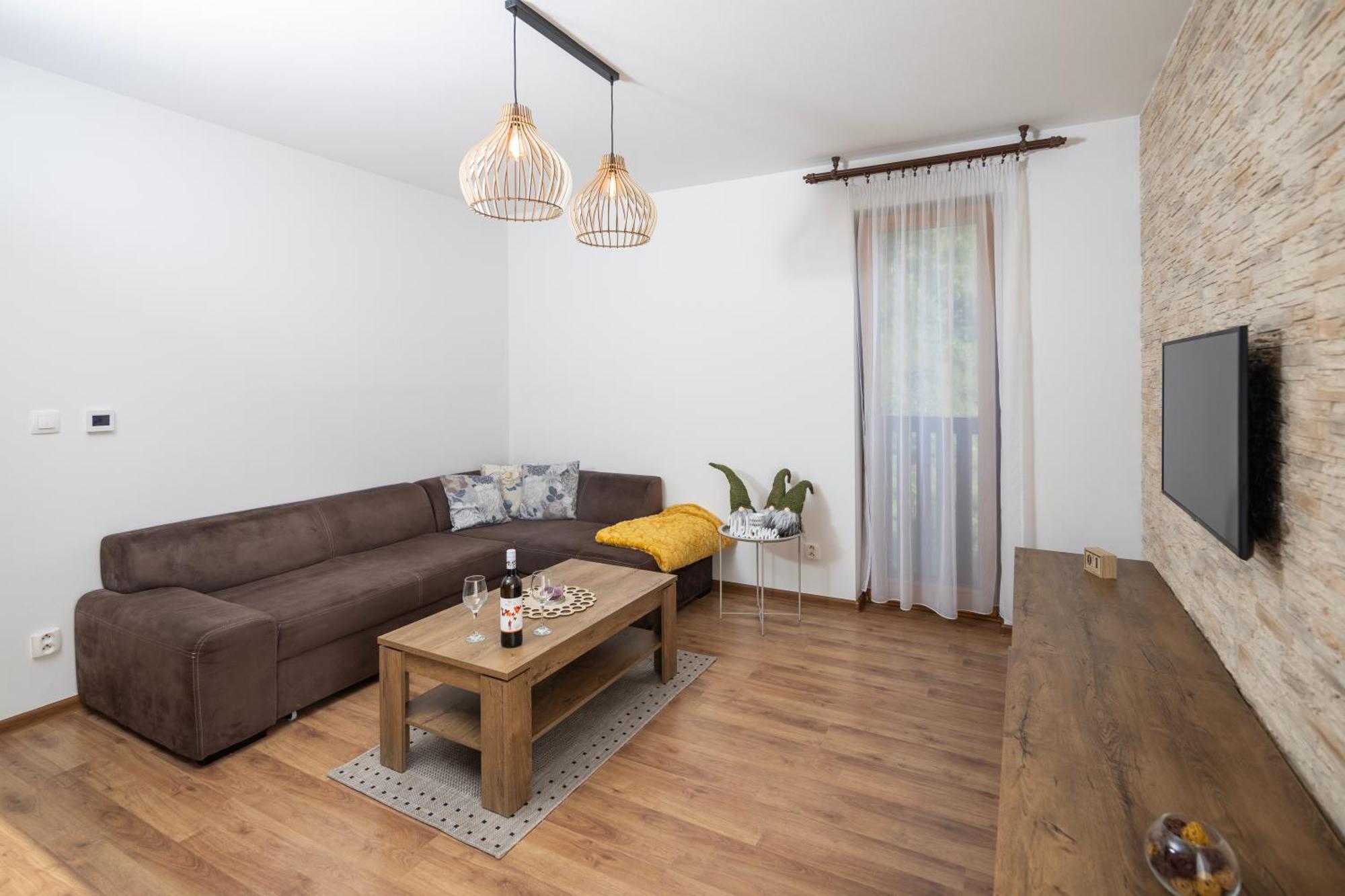 Apartman Sosna Dolny Kubin Buitenkant foto